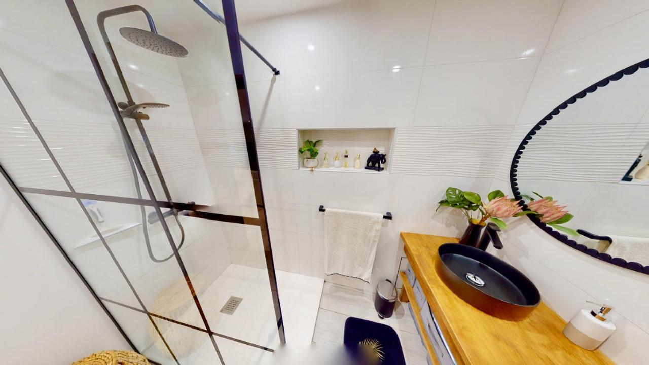 Marina, Spa & Sun - 2 Bedrooms - Luxury Apartment Anse Marcel Экстерьер фото