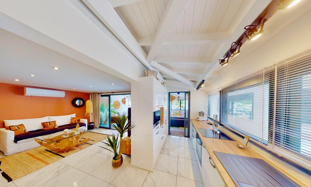 Marina, Spa & Sun - 2 Bedrooms - Luxury Apartment Anse Marcel Экстерьер фото